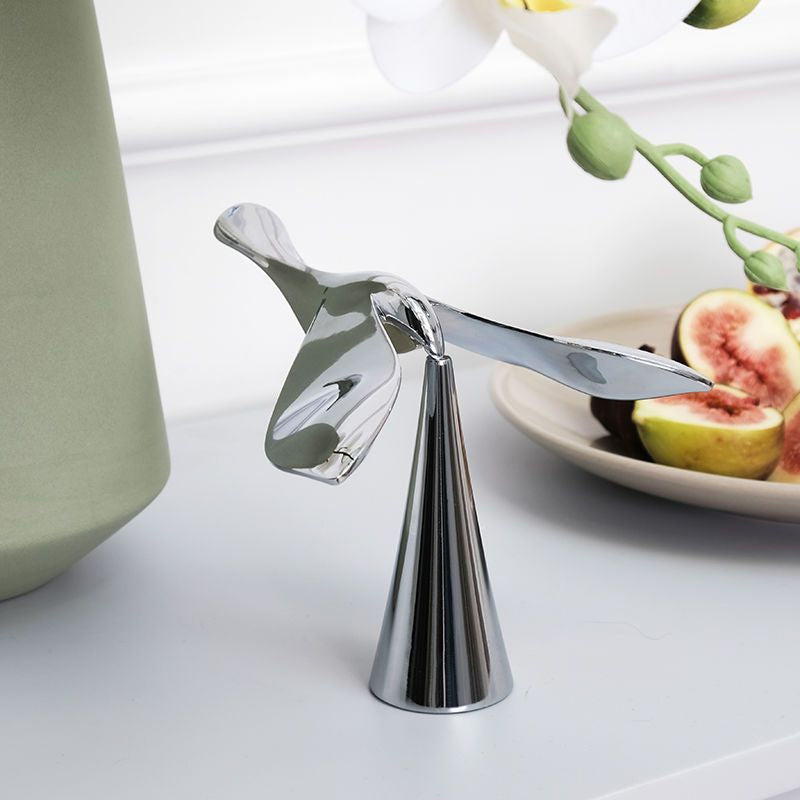 Balancing Bird Bottle Opener Decoration (Limited-Edition)