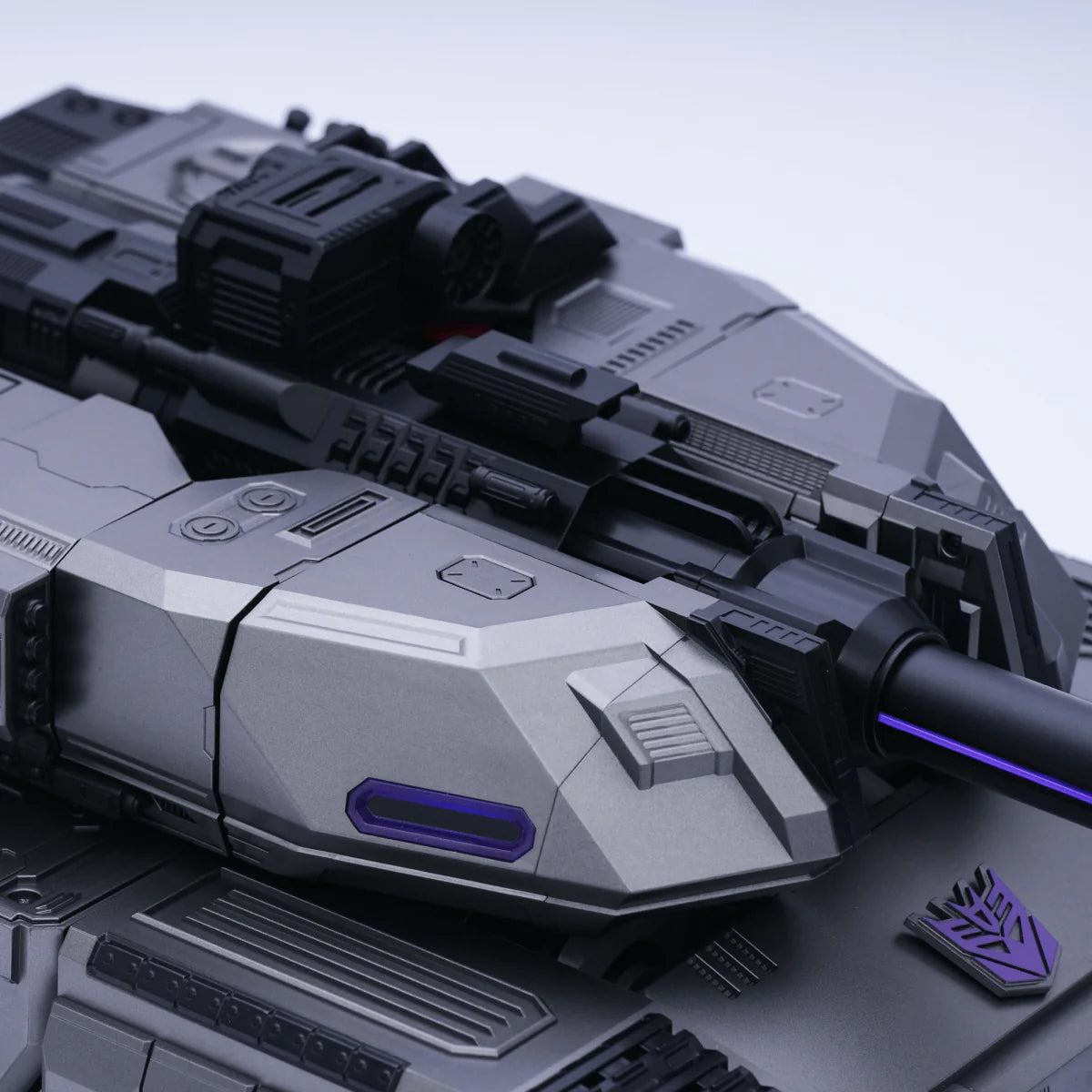 Hasbro Transformers X Robosen Megatron G1 Flagship (Limited-Edition)