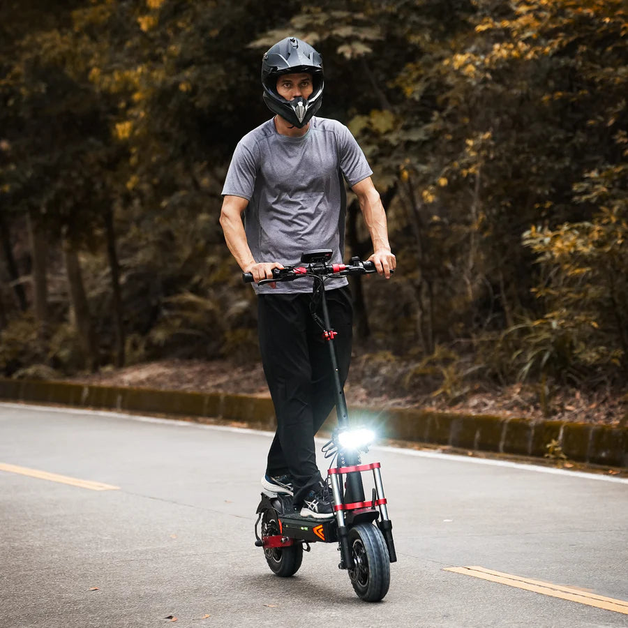 iScooter iX8 Pro 2400W E-Scooter (Off-Road)